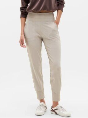 ATHLETA Venice Jogger Abalone Size S Petite